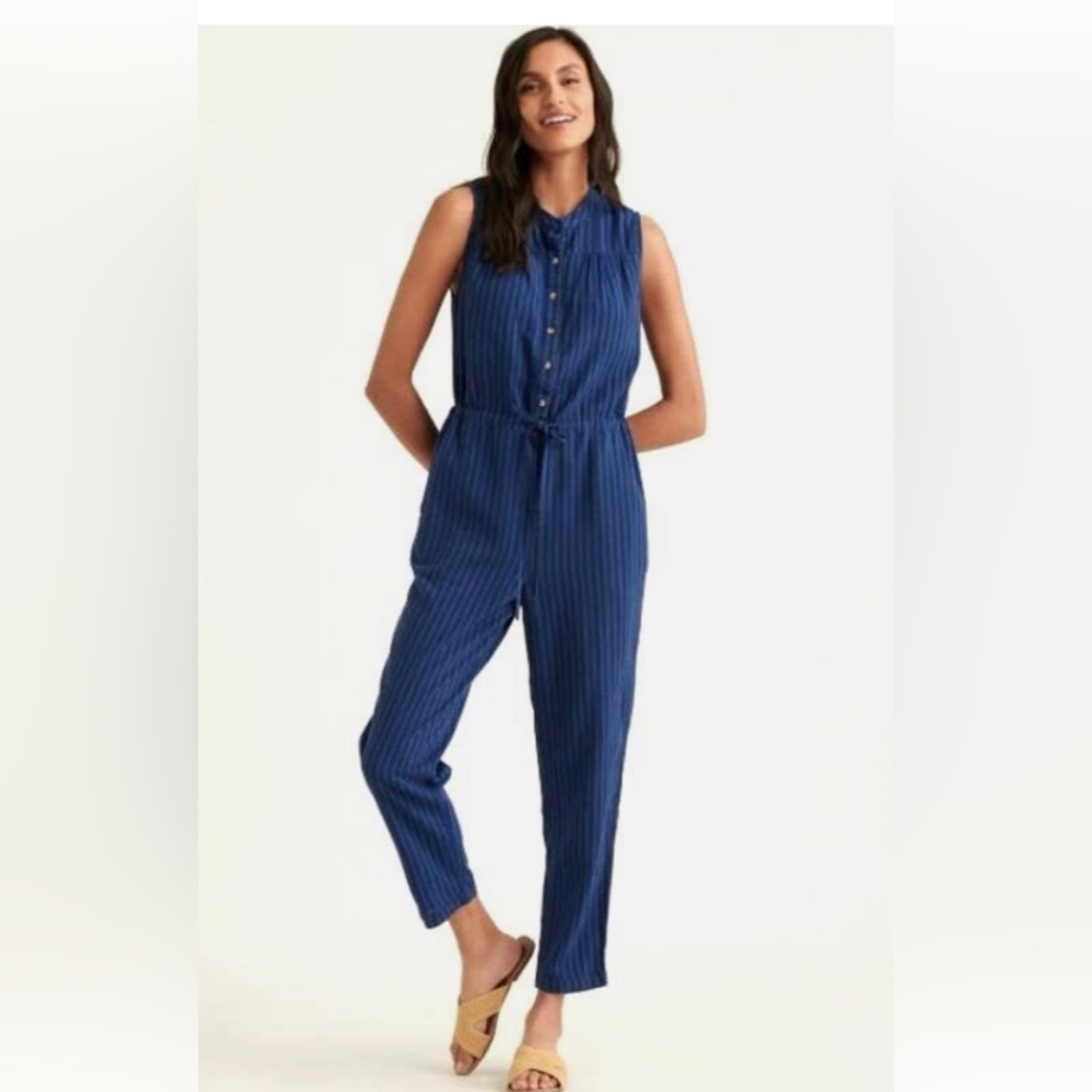 NWT Lucky Brand Hayley Blue Jumpsuit Size Large Sleeveless Button Down Front